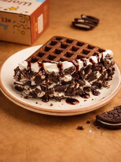 Crunchy Oreo Waffles