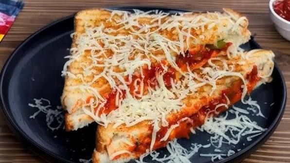 Masala Cheese Sandwich