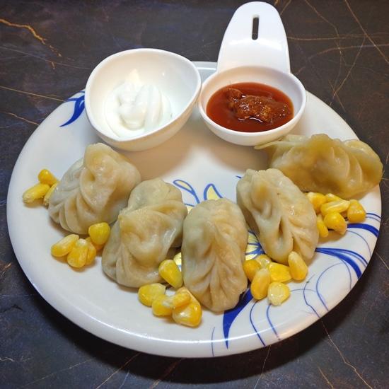 Corn cheese Steam Momos