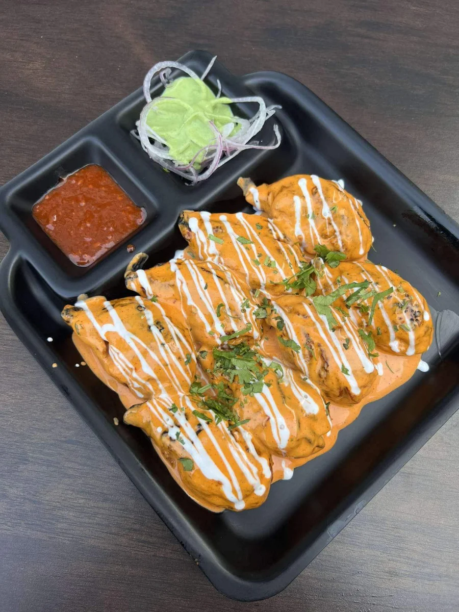 Cheese Tandoori Pizza Momos