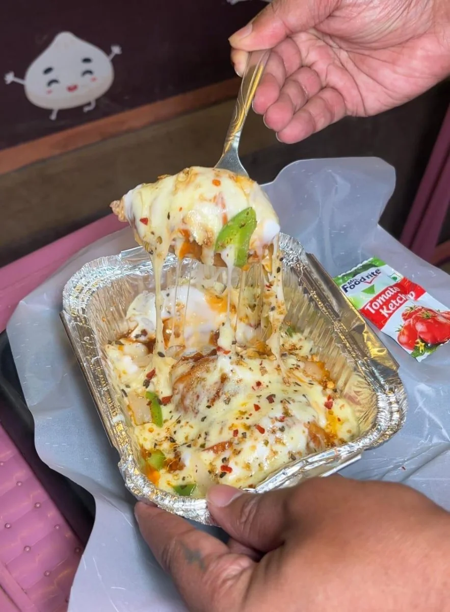 Cheese Pizza Momos