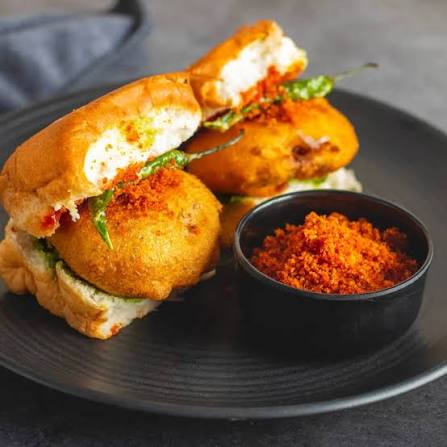 Schezwan Vadapav