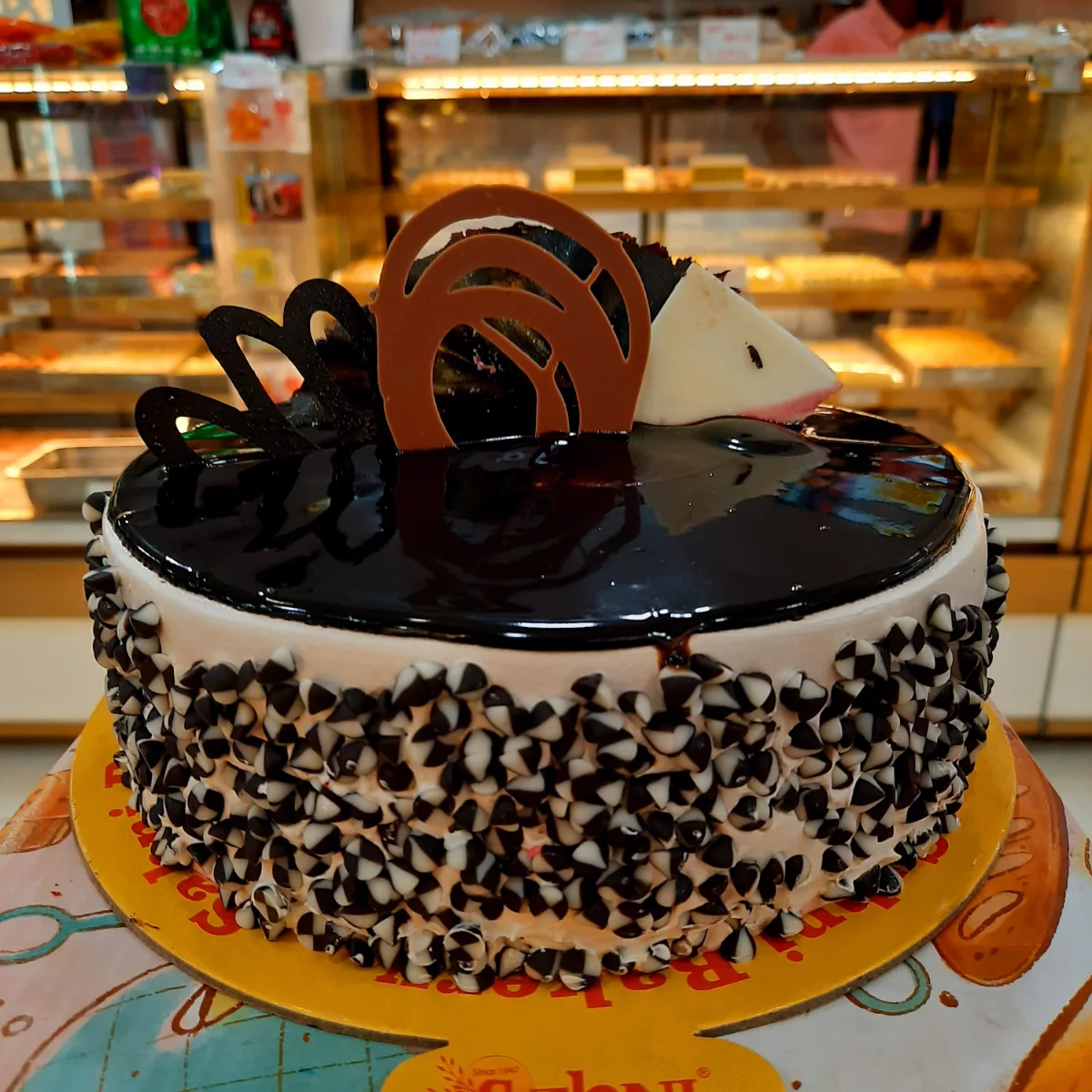 Chocochips Cake