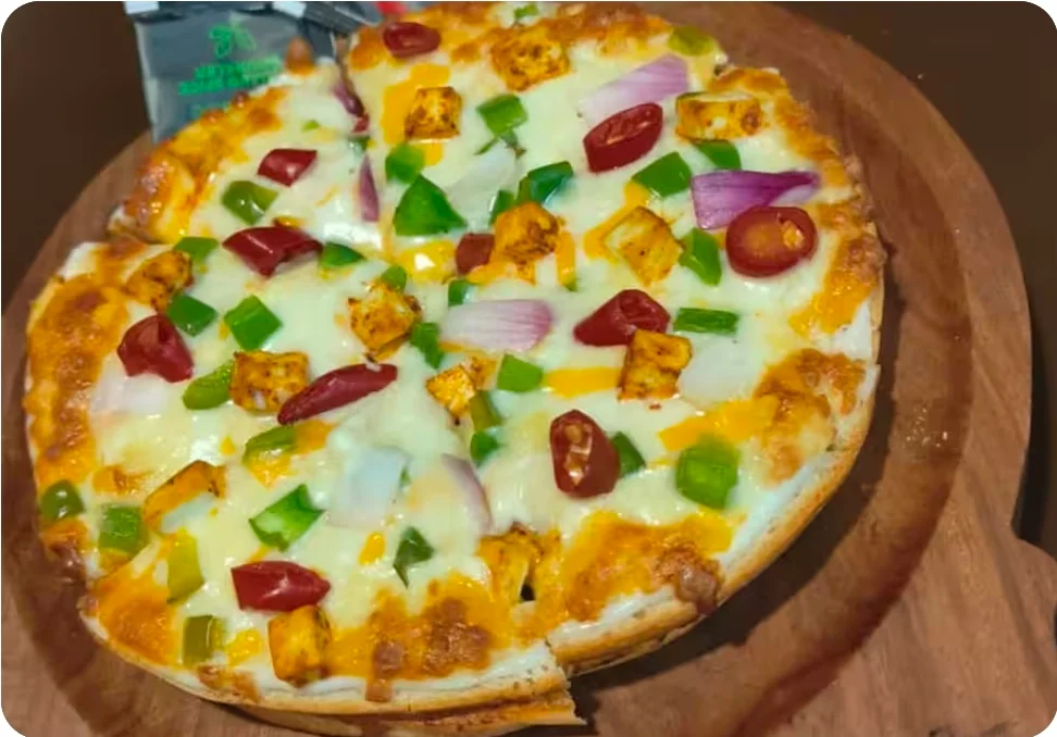 Chatpata Paneer Pizza