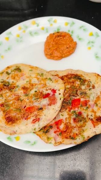 Tomato Uttapam