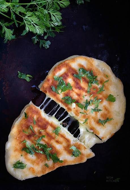 Cheese Stuff Naan