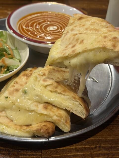 Cheese Garlic Stuff Naan