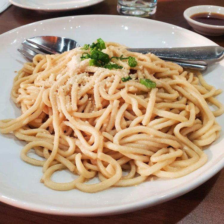 Garlic Noodles