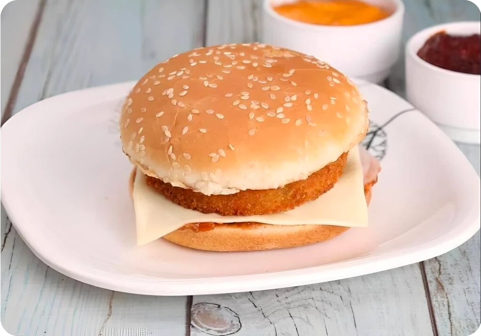 Cheese Aloo Tikki Burger