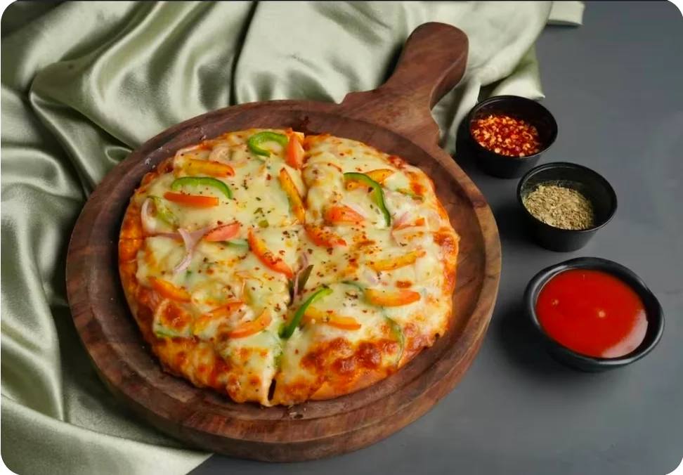 Cheese Onion Capsicum Pizza