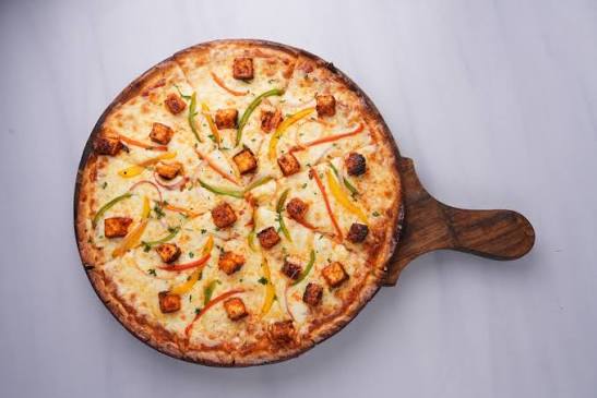 Paneer Tikka Pizza