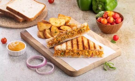 Paneer Veg Sandwich