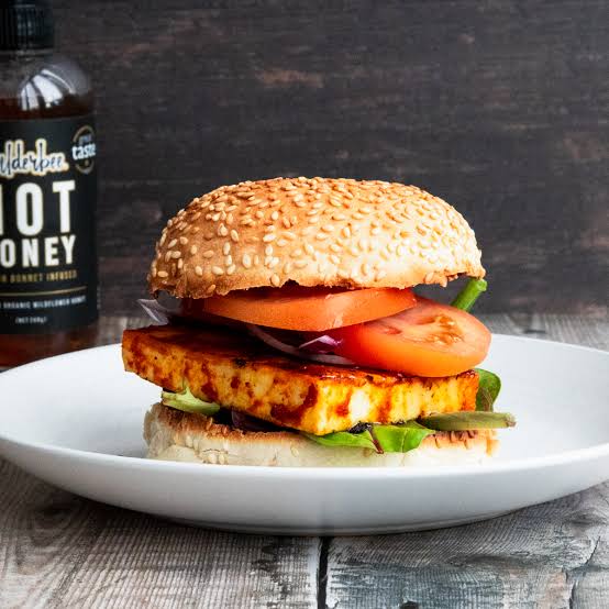 Tandoori Paneer Burger