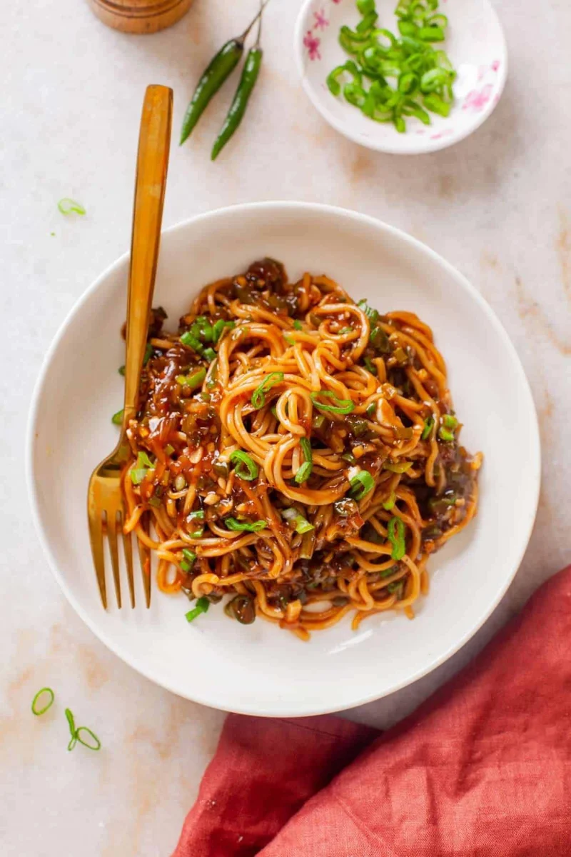 Noodles with Manchurian